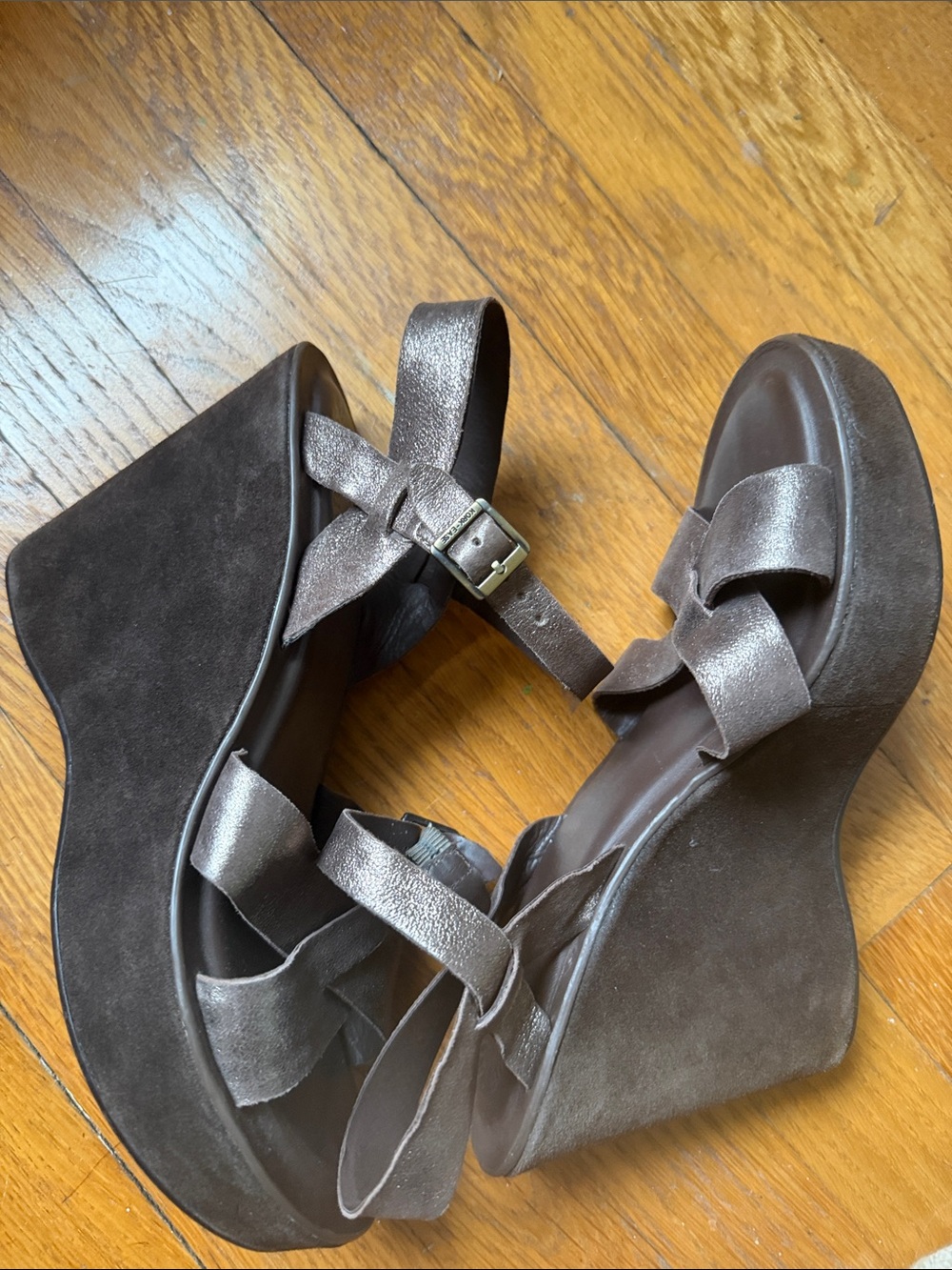 Classic Kork-Ease Brown Metallic Leather and Suede Platform Sandals.